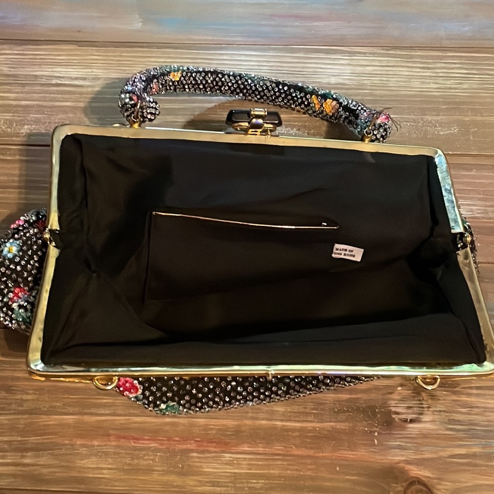 👛 SOLD Vintage Beaded Evening Bag - Picture 8 of 16